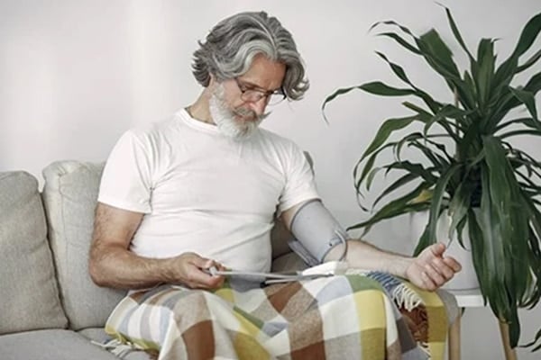 old-man-taking-care-of-himself